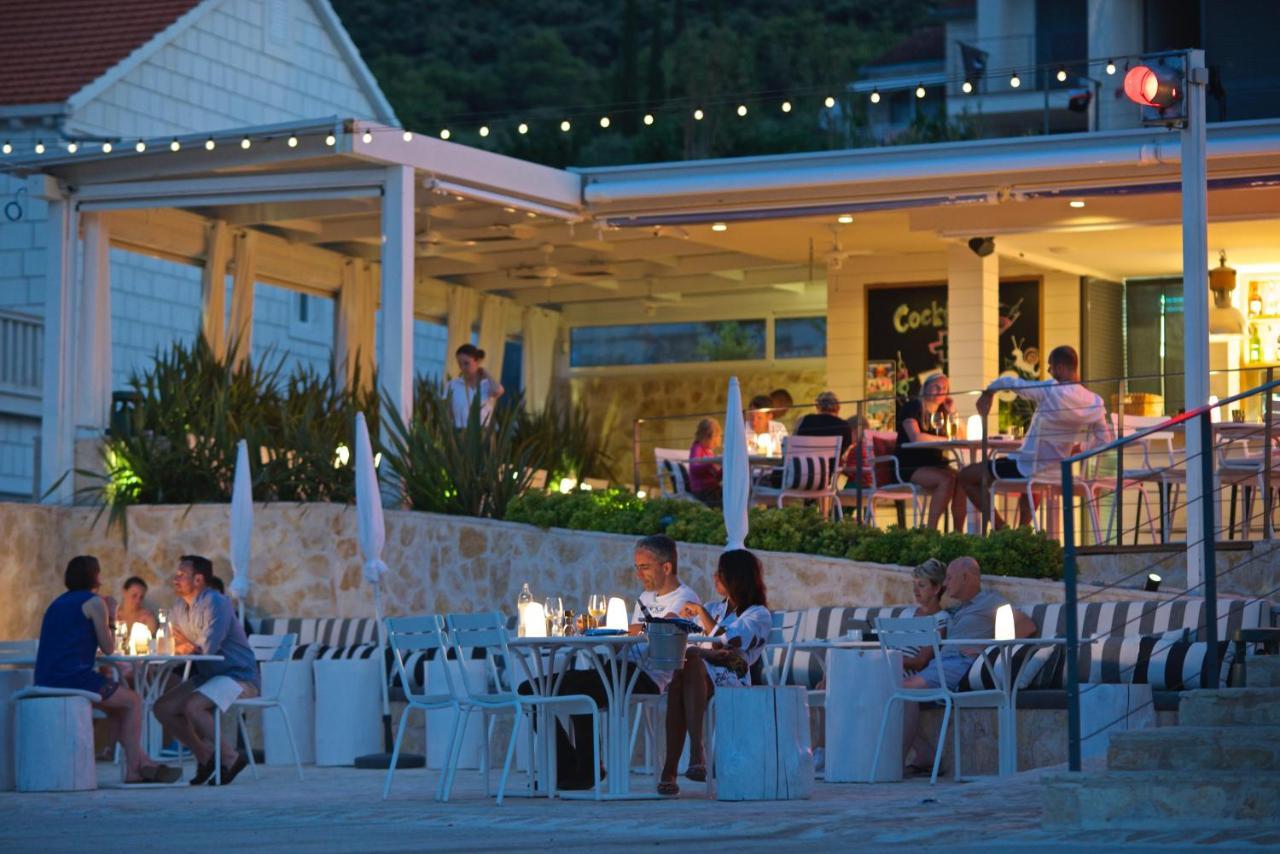 Tara'S Lodge Zrnovo Ngoại thất bức ảnh
