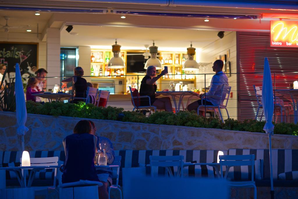 Tara'S Lodge Zrnovo Ngoại thất bức ảnh
